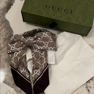 Gucci Brown Monogram Scrunchie with a Bow Hair Accessory